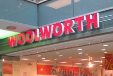 Řetězec Woolworth míří do Znojma. Prodejna ve Stop Shopu se už rýsuje